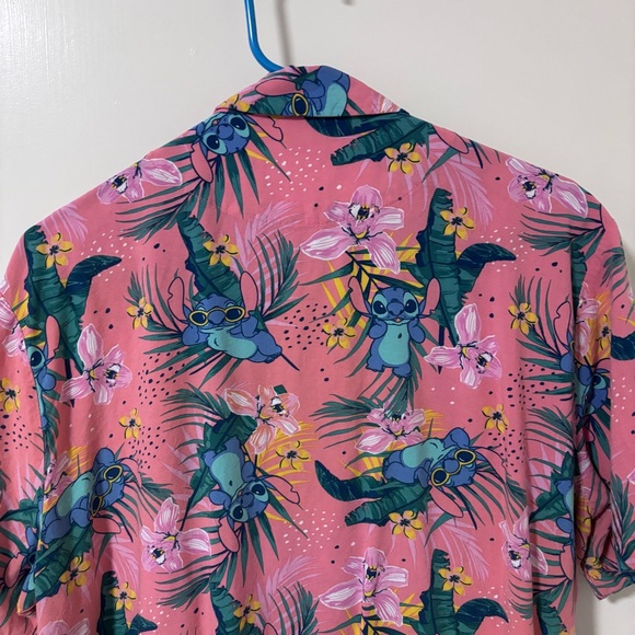 Disney Stitch men’s Coral Pink Tropical floral Print Men's button down Shirt L - Picture 7 of 9